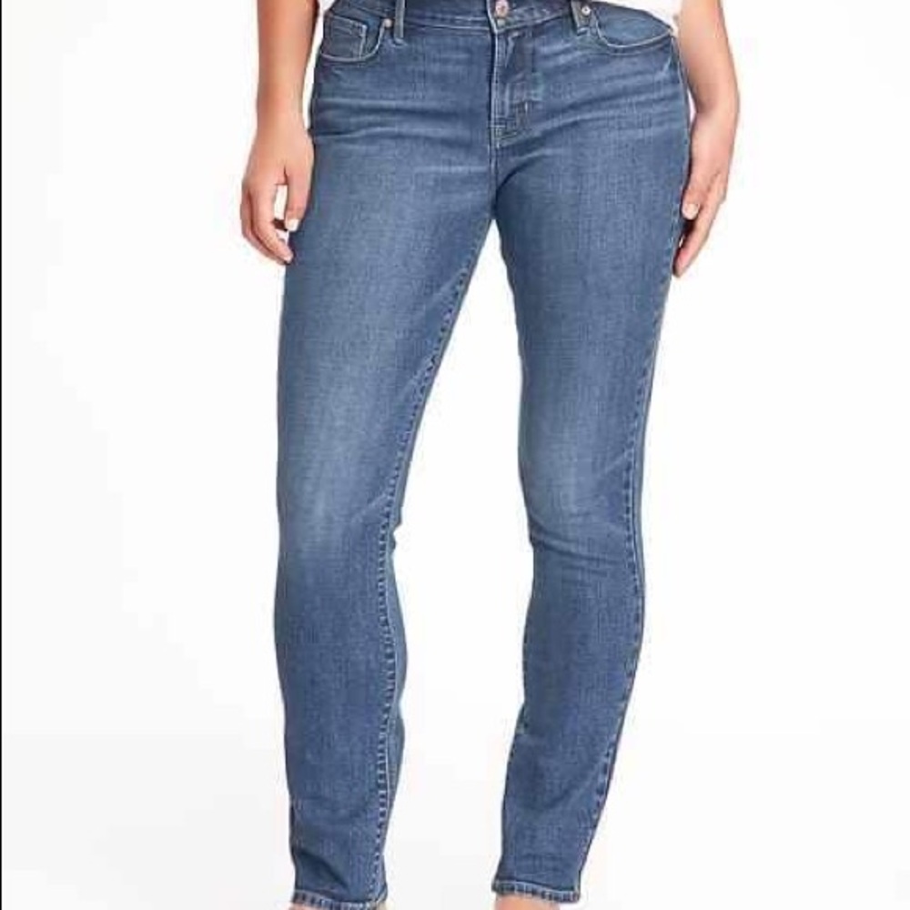Old Navy Diva skinny jeans, size 4 short